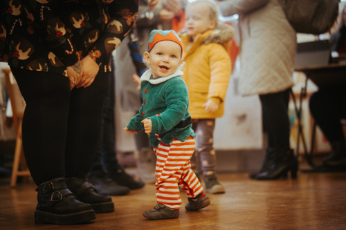 Child At The Christmas Market. © The Shuttleworth Trust. Photo Oliver Lloyd (4)