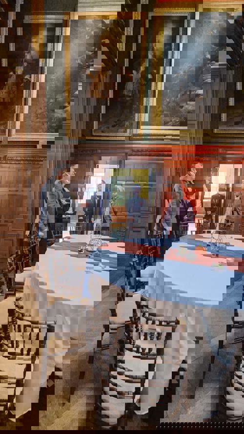 PHOTO 2025 11 05 09 00 09