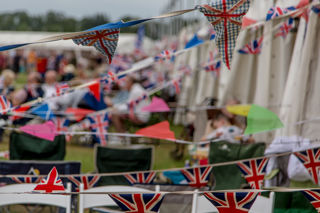 25 08 16 EGTH PROMS 0002