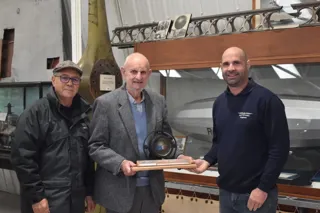 Robert Hattersley Presents The R38 Navigational Compass To Jean Munn And Stuart Gray © The Shuttleworth Trust. Photo Dan Mason.Jpg