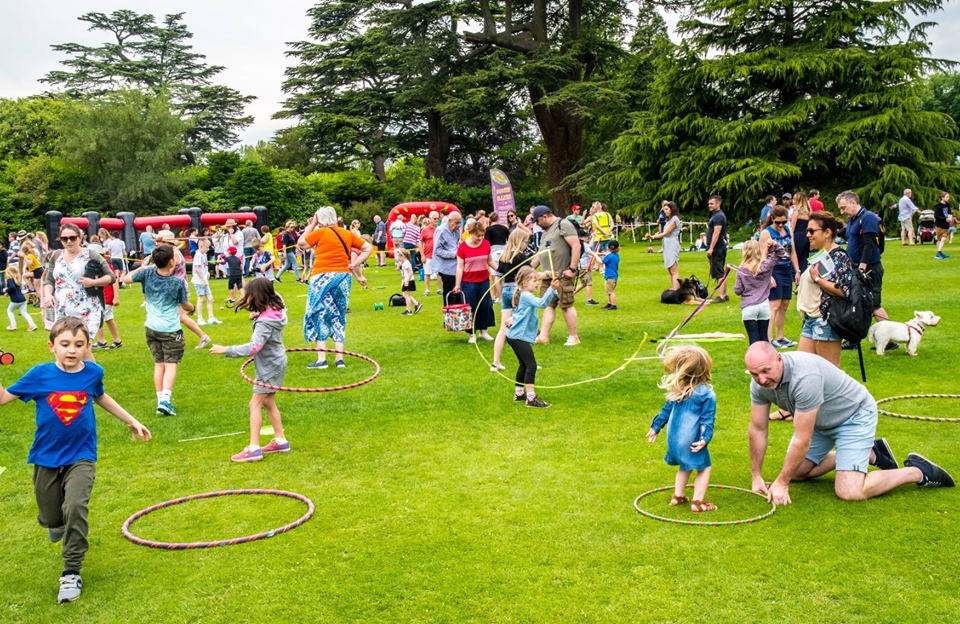 Try Circus Skills Garden Party