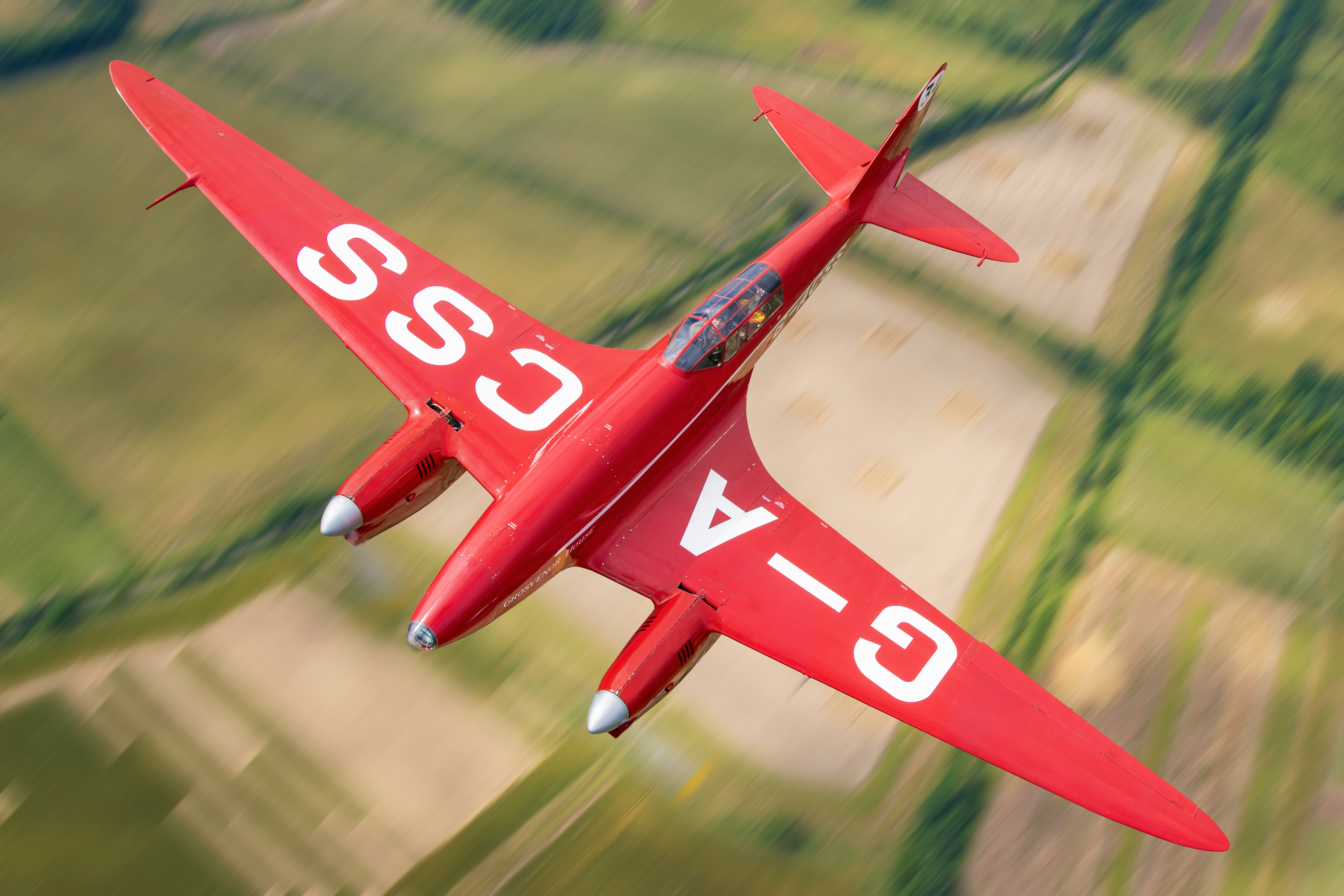 The De Havilland DH.88 Comet In Flight. Photo Peng Chen