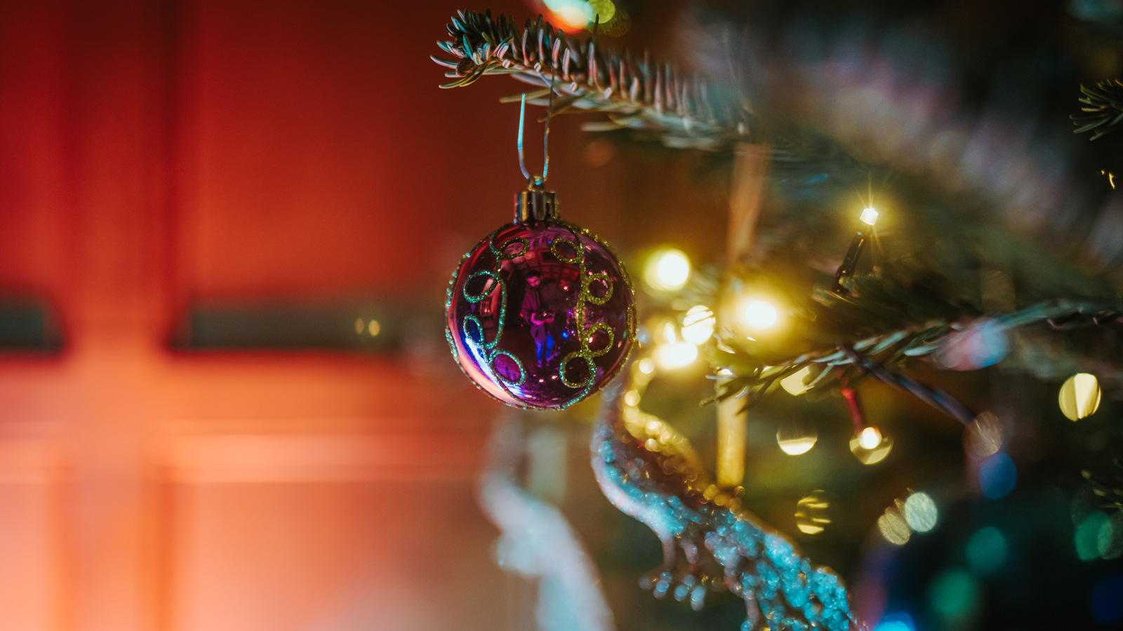 Christmas Bauble. © The Shuttleworth Trust. Photo Oliver Lloyd