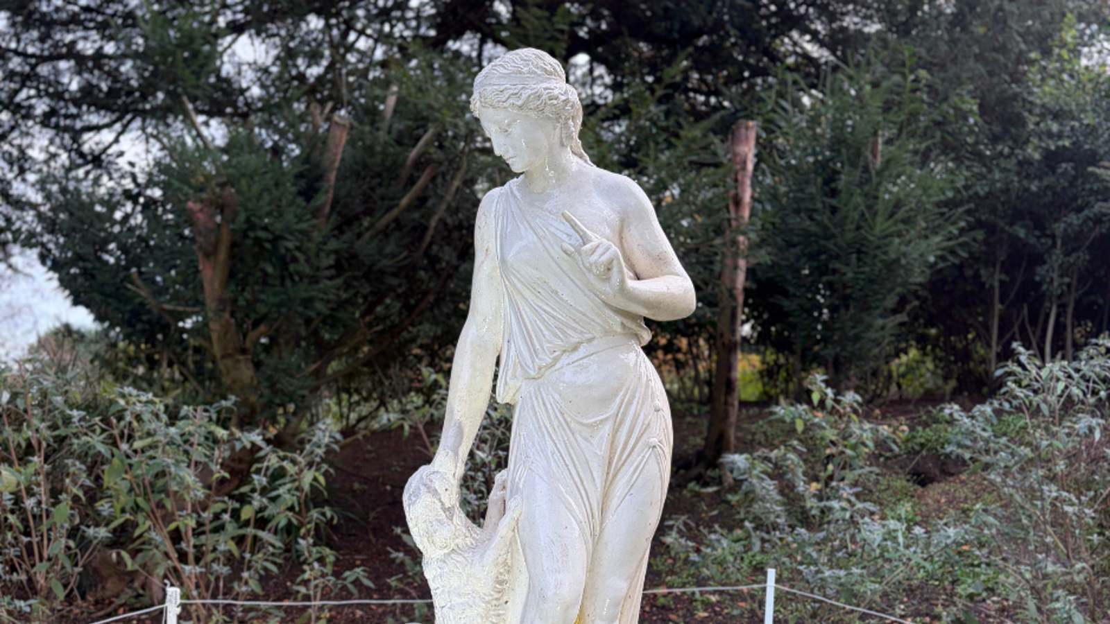 Fidelity Statue Fb Post