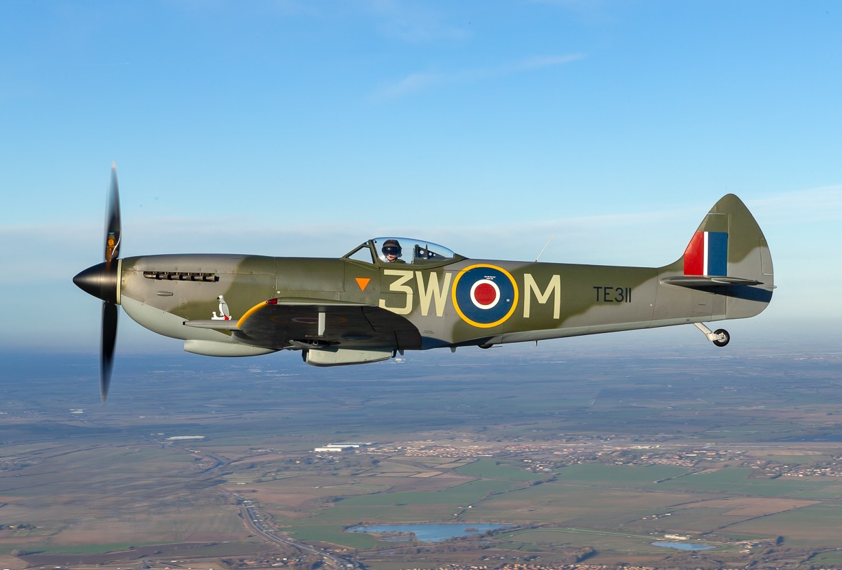 Spitfire TE311 1 Photographer Darren Harbar