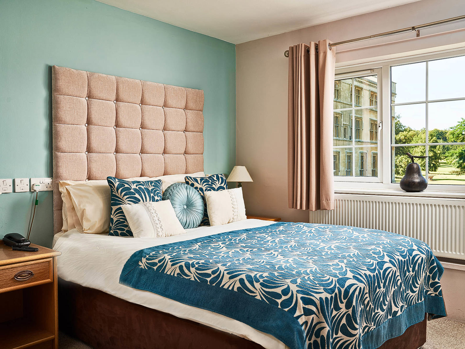 The Garden Suite Bedroom (3)