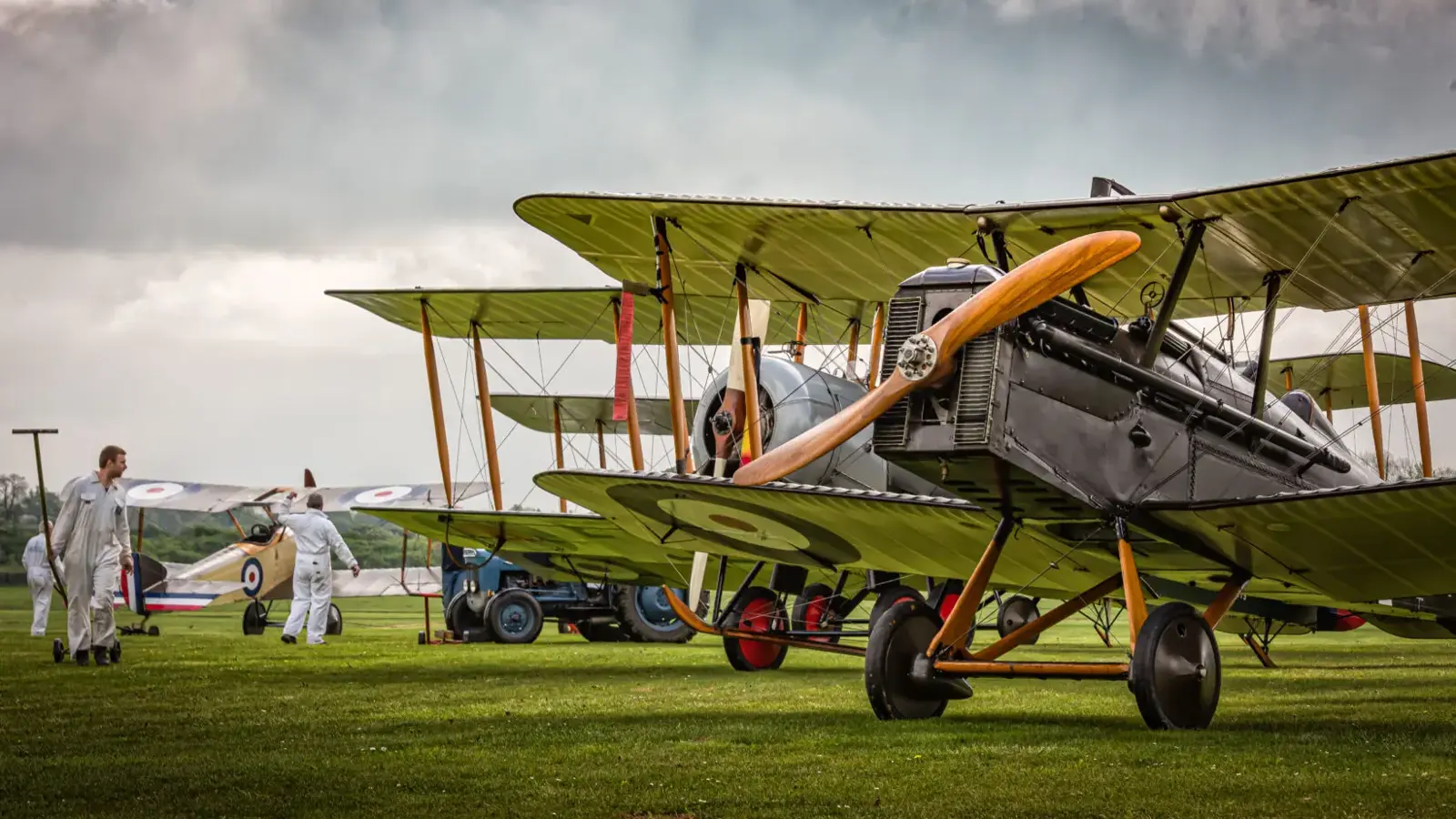 Aircraft Preparations. © The Shuttleworth Trust. Photo Wayne Allen.Jpg